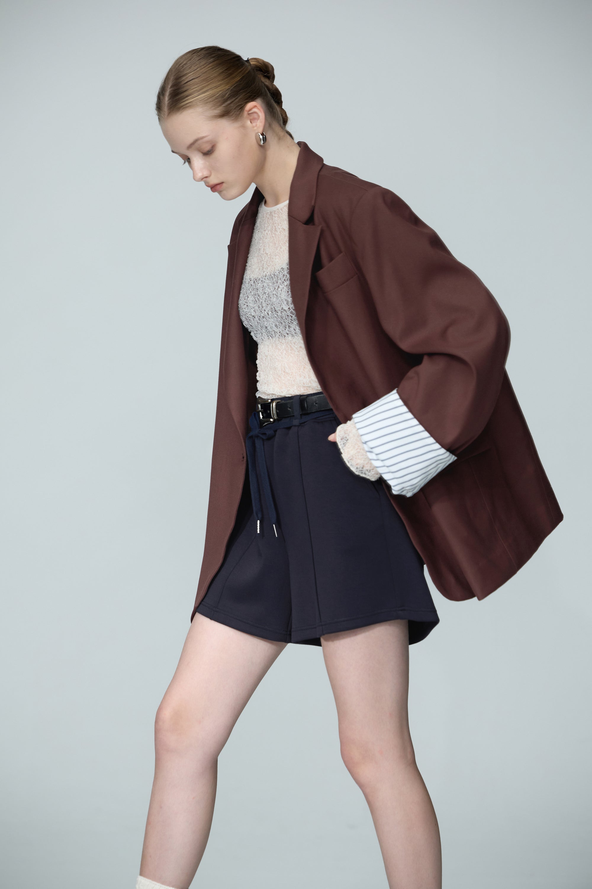 零感空氣棉車折拼接短褲(附造型綁帶)-藍色