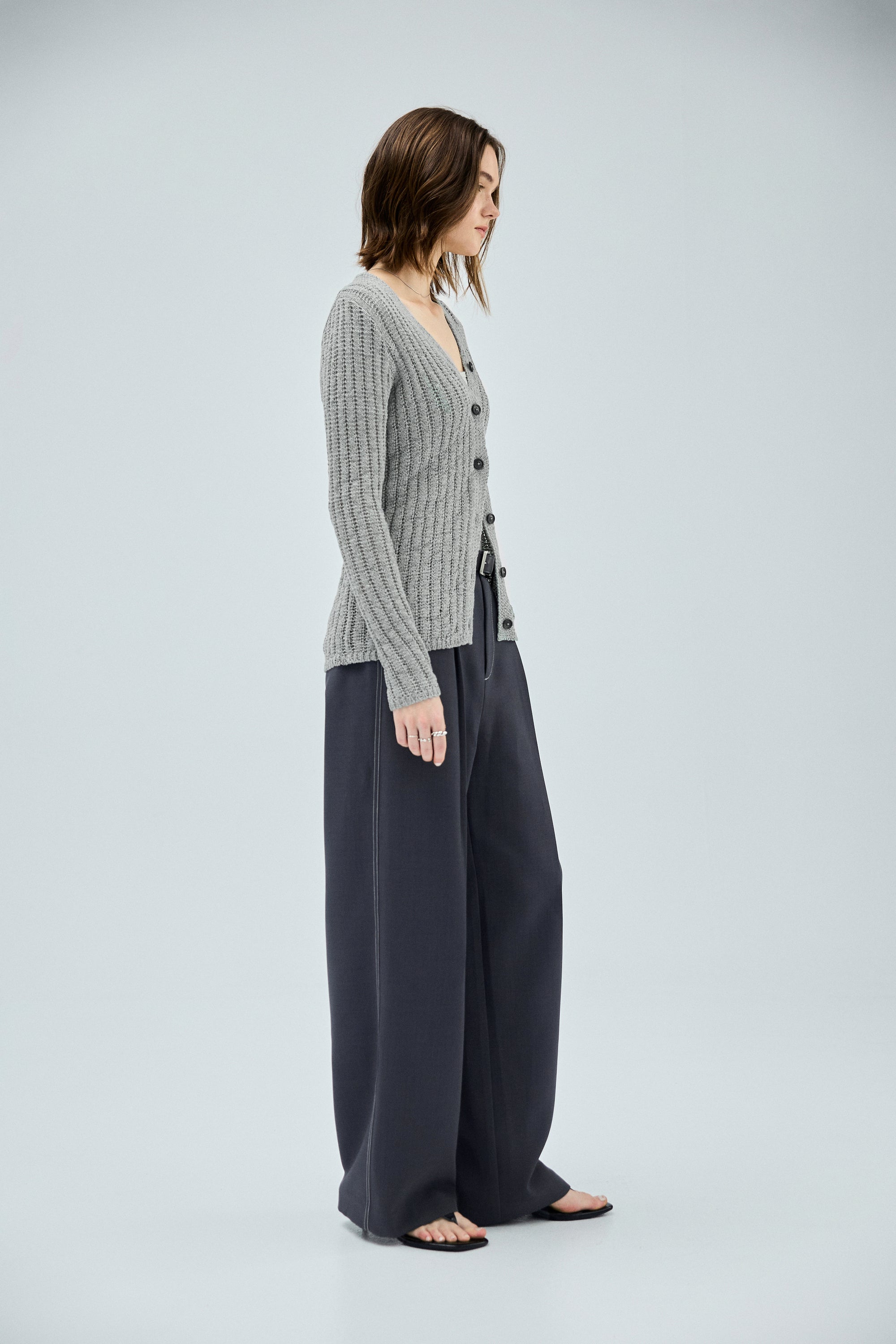 挺感配色壓線抓褶長褲-灰