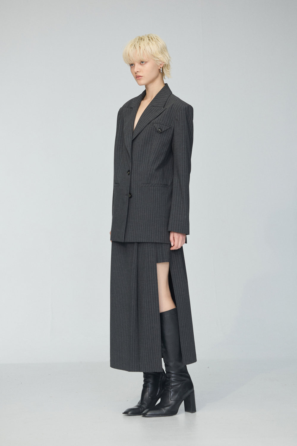 直條紋層次褲裙-灰