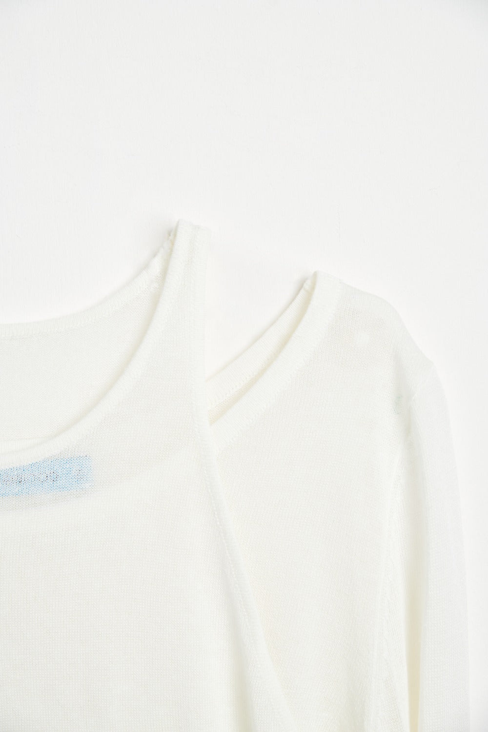 假兩件柔霧萊賽爾針織長袖上衣-白