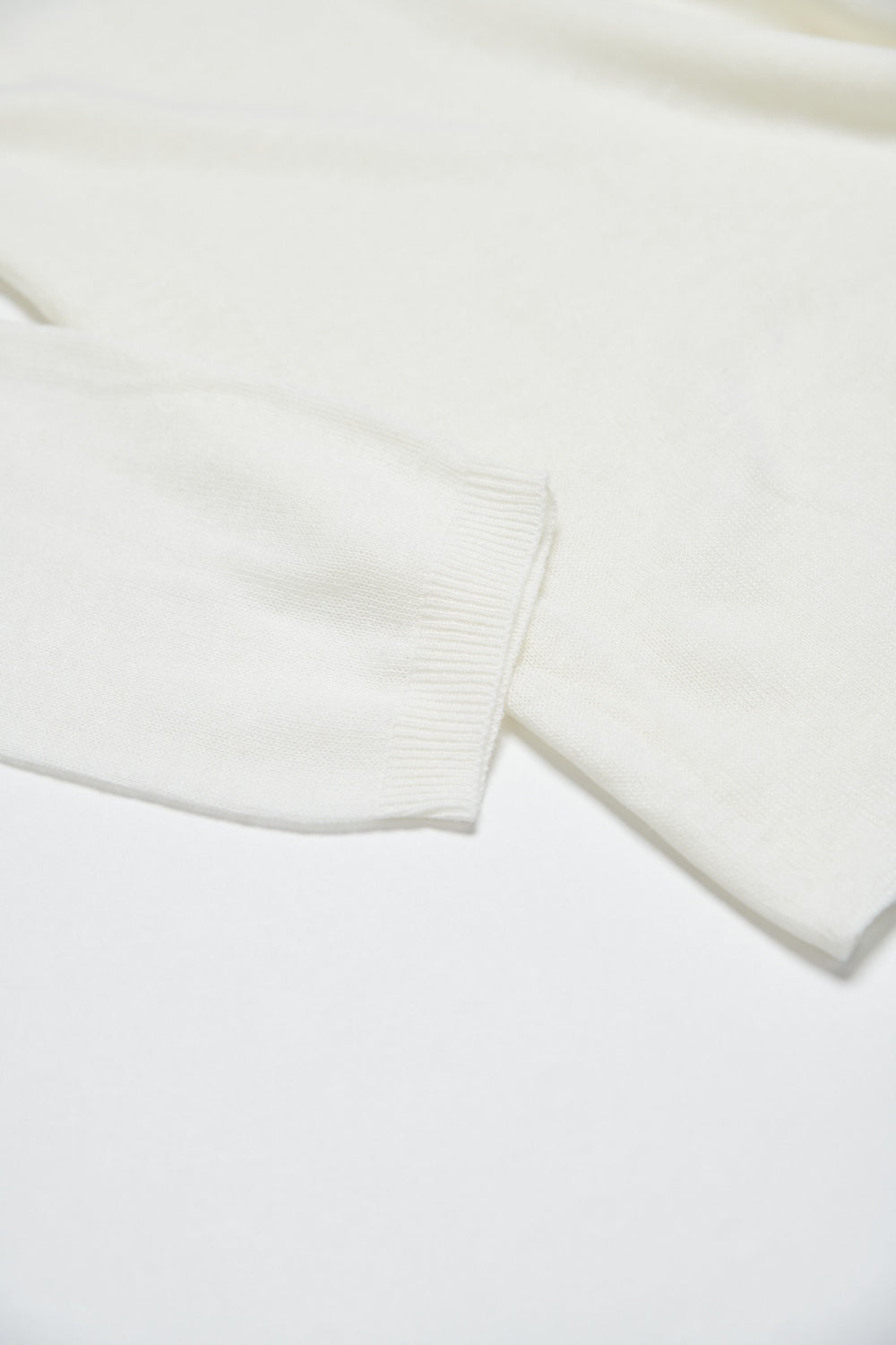 假兩件柔霧萊賽爾針織長袖上衣-白