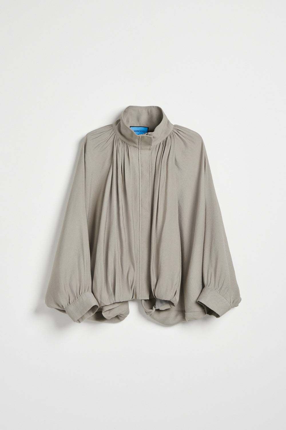 垂墜感抓摺小立領長袖外套-灰