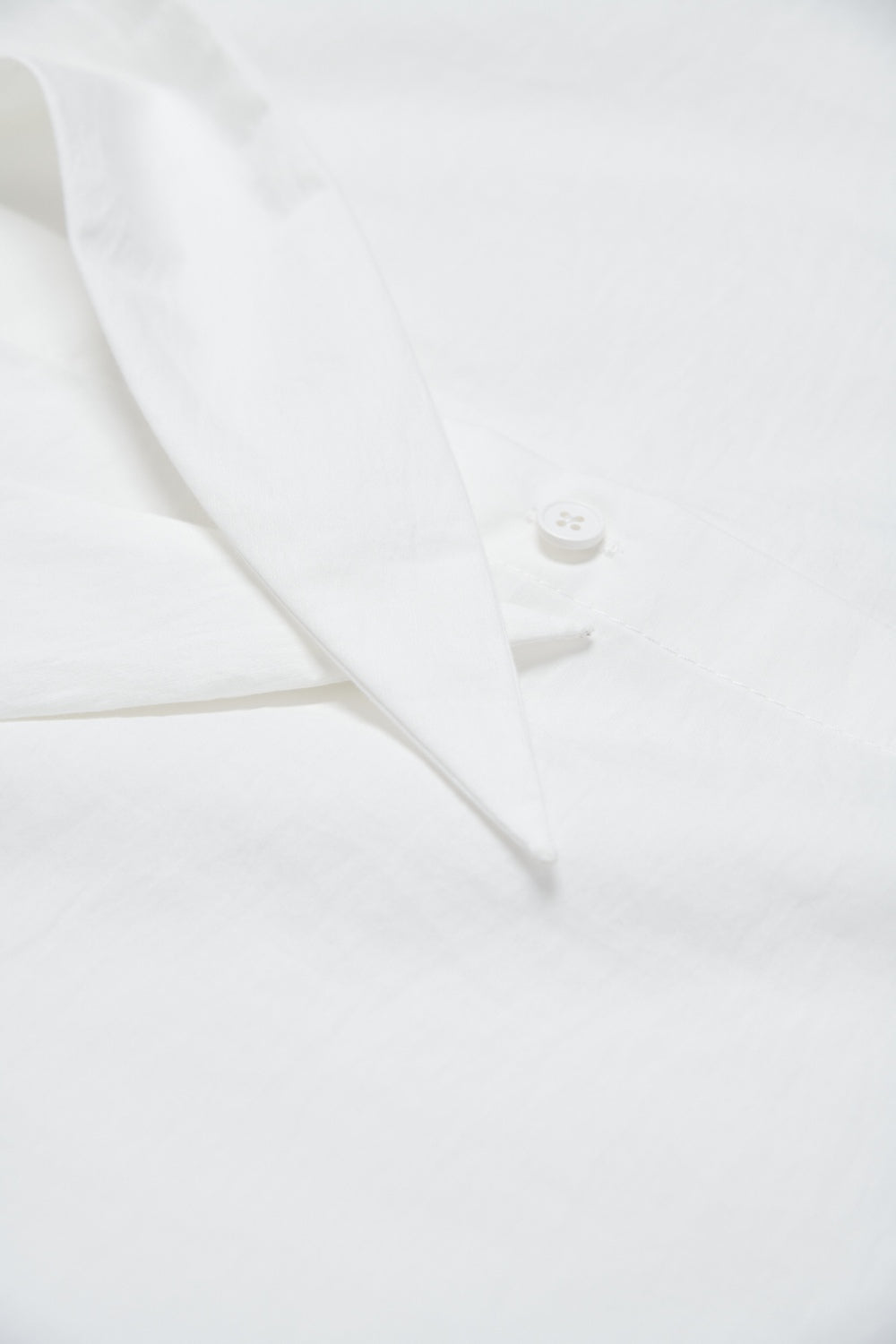 自然皺面感綁帶領長版無袖上衣-白