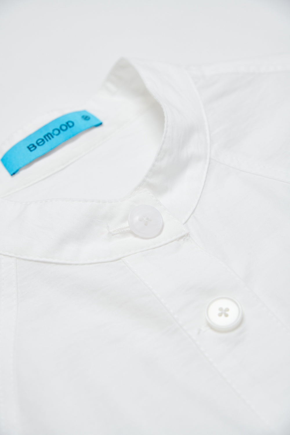 自然皺面感收腰小立領長版無袖上衣-白