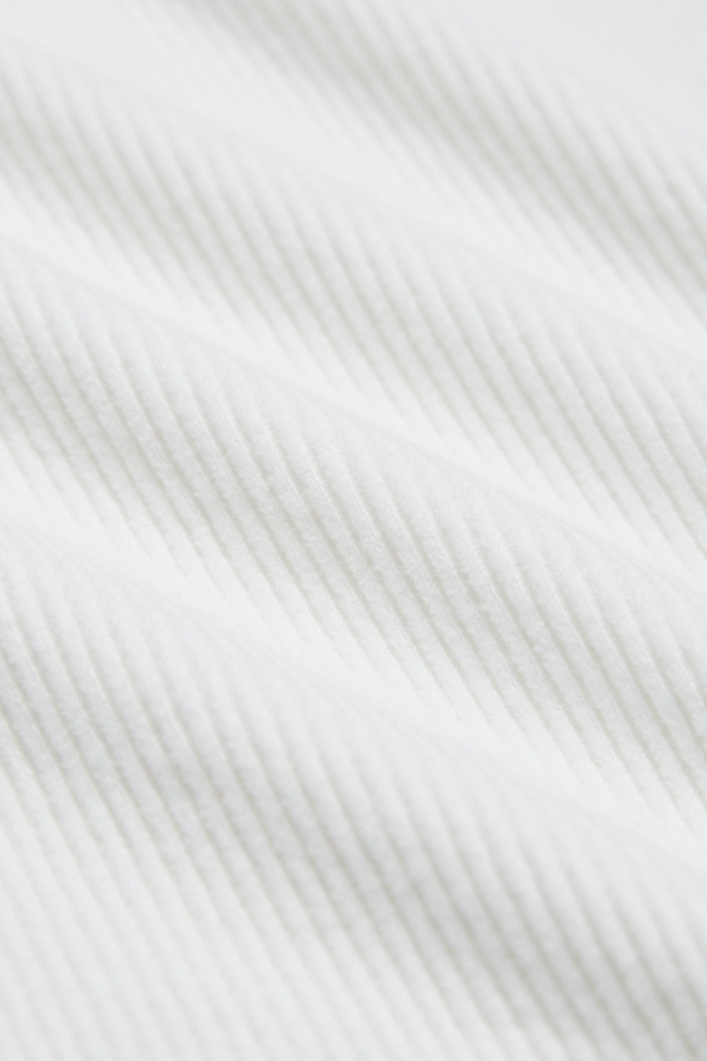 U領坑條工字背心-白