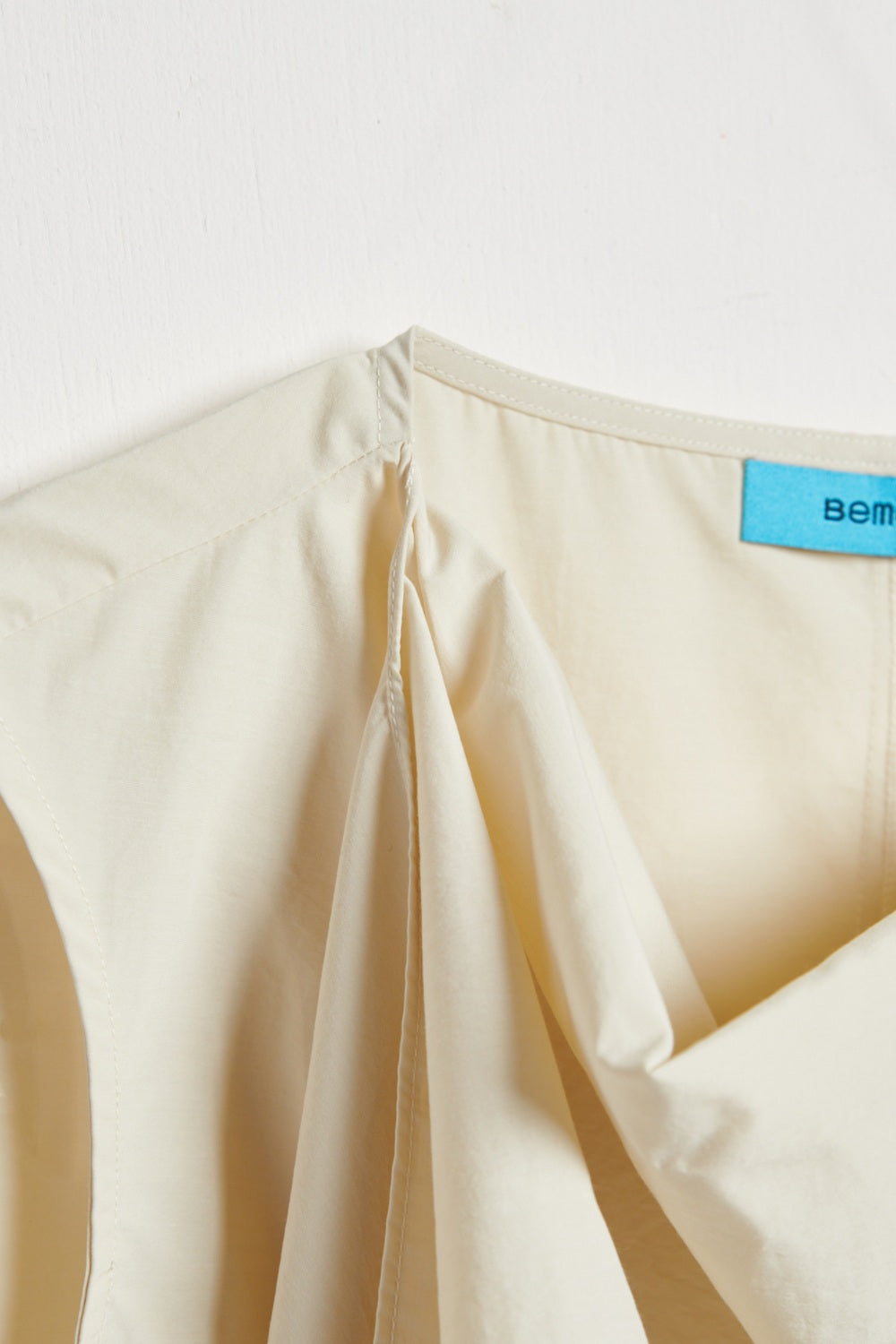 自然紋理面料垂墜領上衣-綠色