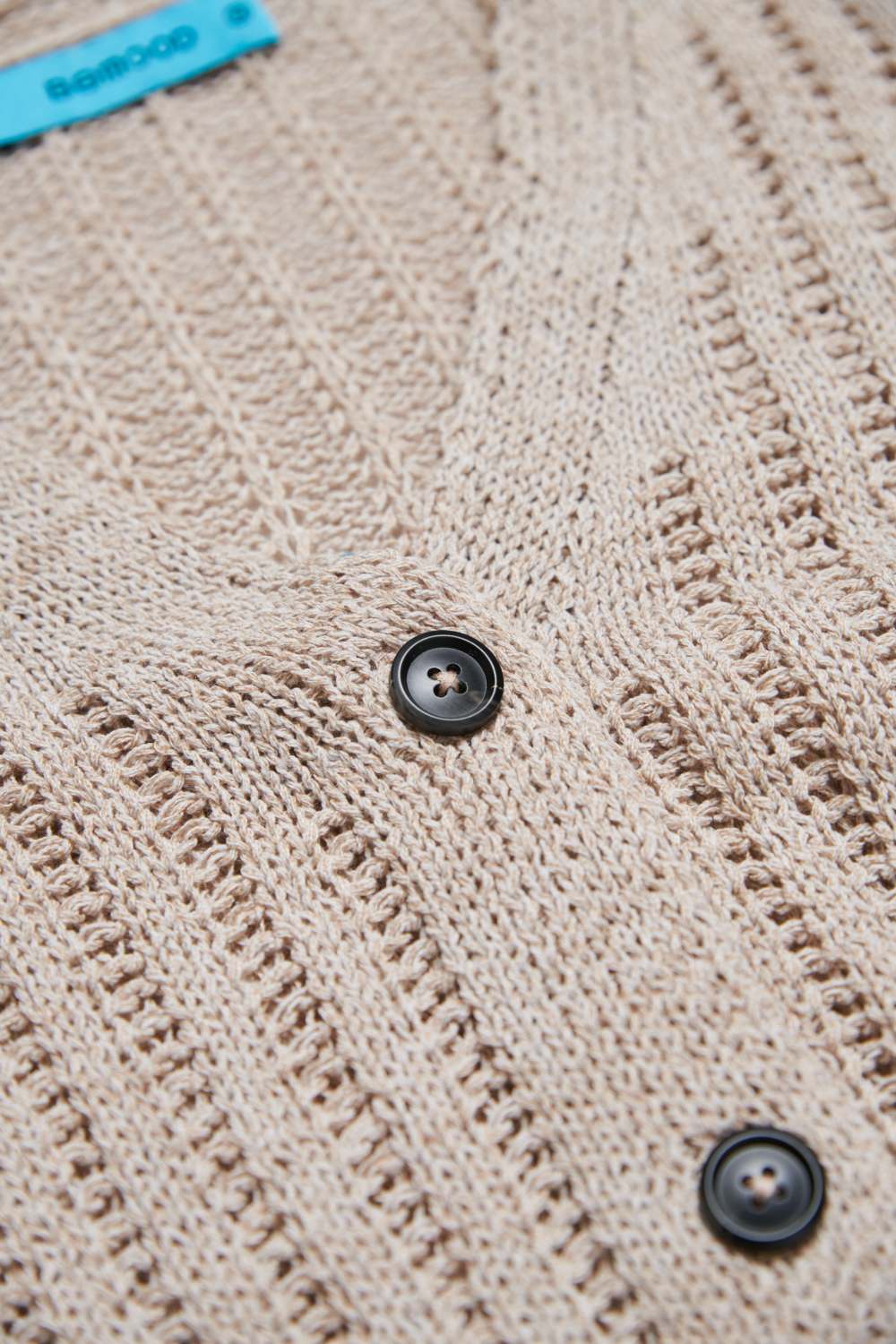 鏤空編織微透感V領開襟針織外套-卡其