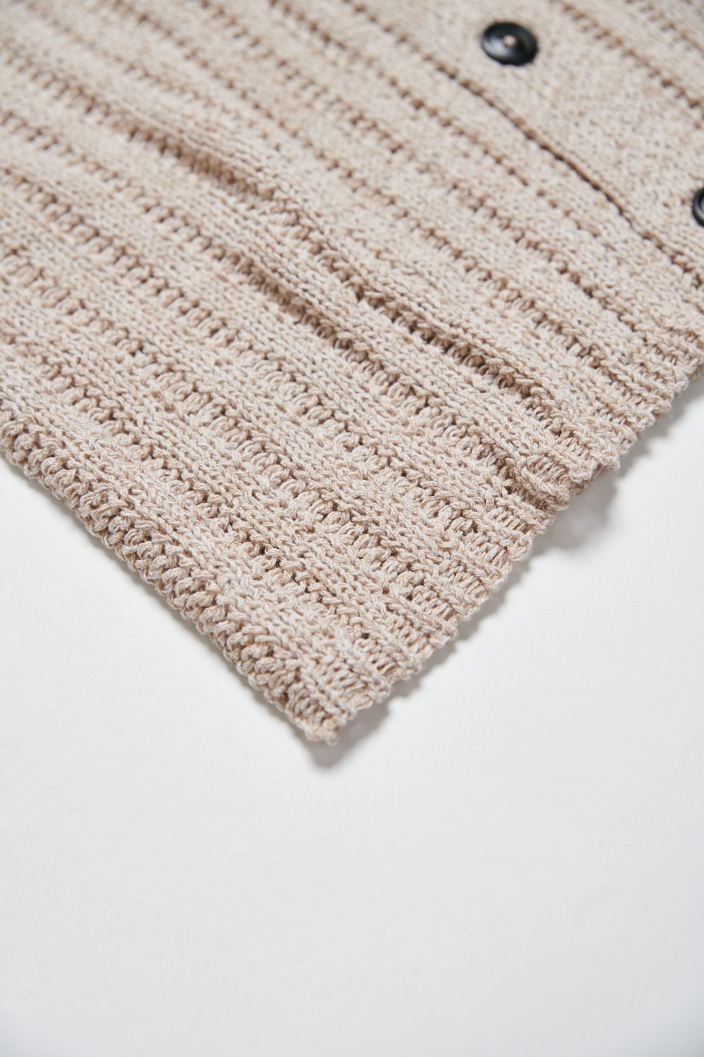 鏤空編織微透感V領開襟針織外套-卡其