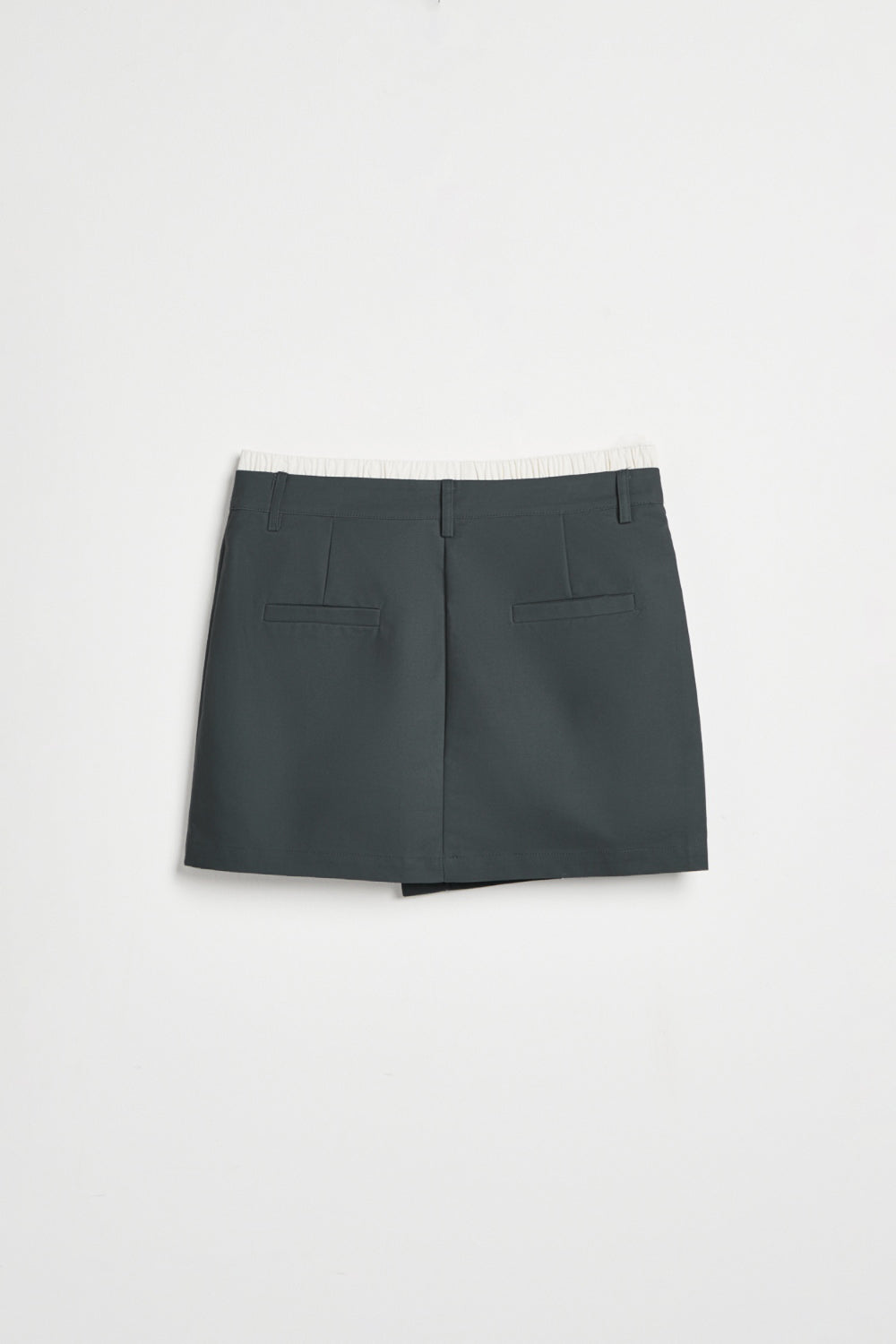 雙釦設計短裙褲(兩件式-內褲外裙)-灰