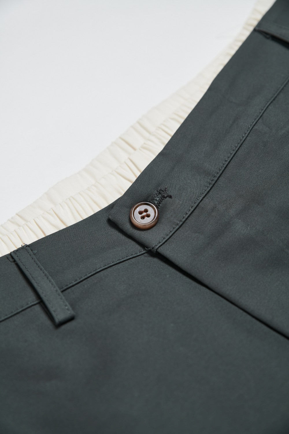 雙釦設計短裙褲(兩件式-內褲外裙)-灰