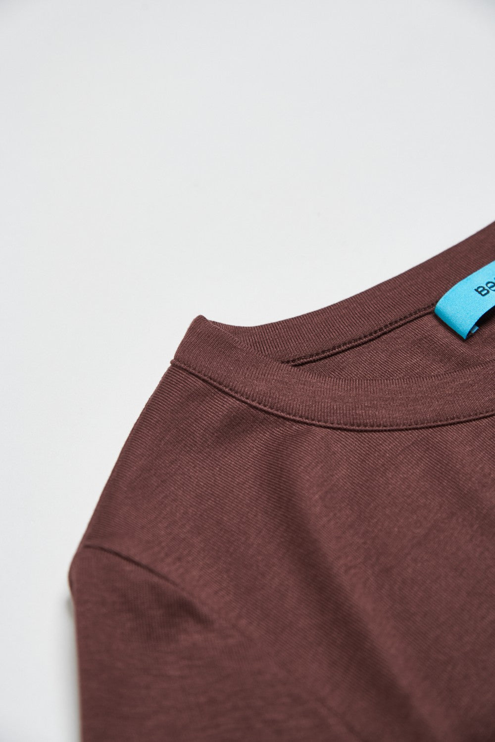 Q彈親膚開釦上衣-咖