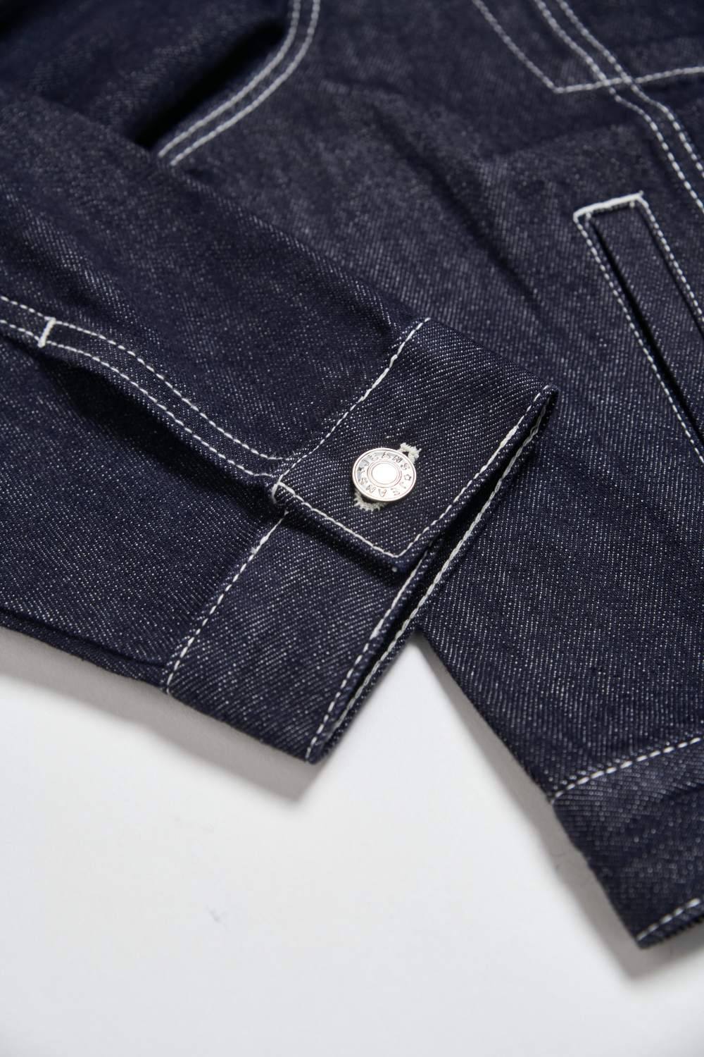 落肩配色壓線丹寧牛仔外套-藏青