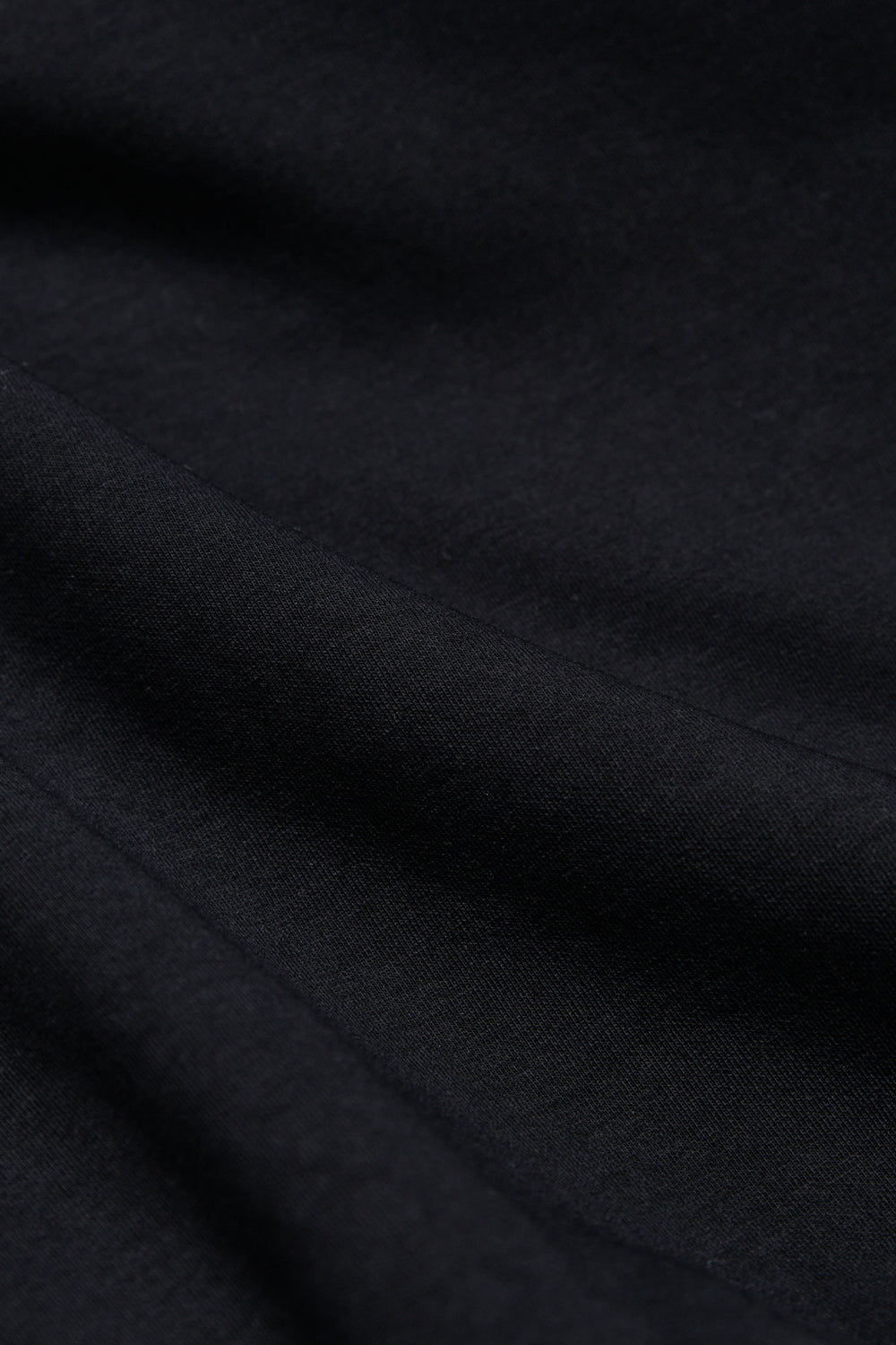 配色蕾絲娃娃領空氣棉上衣-黑