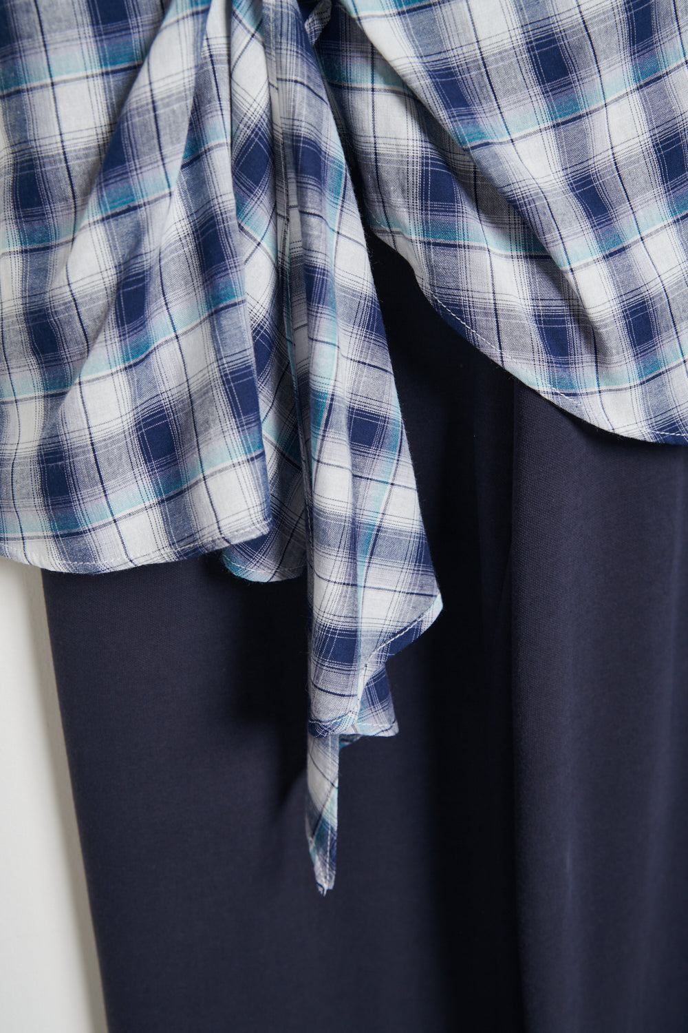 格紋裙罩直筒長褲兩件組-藏青