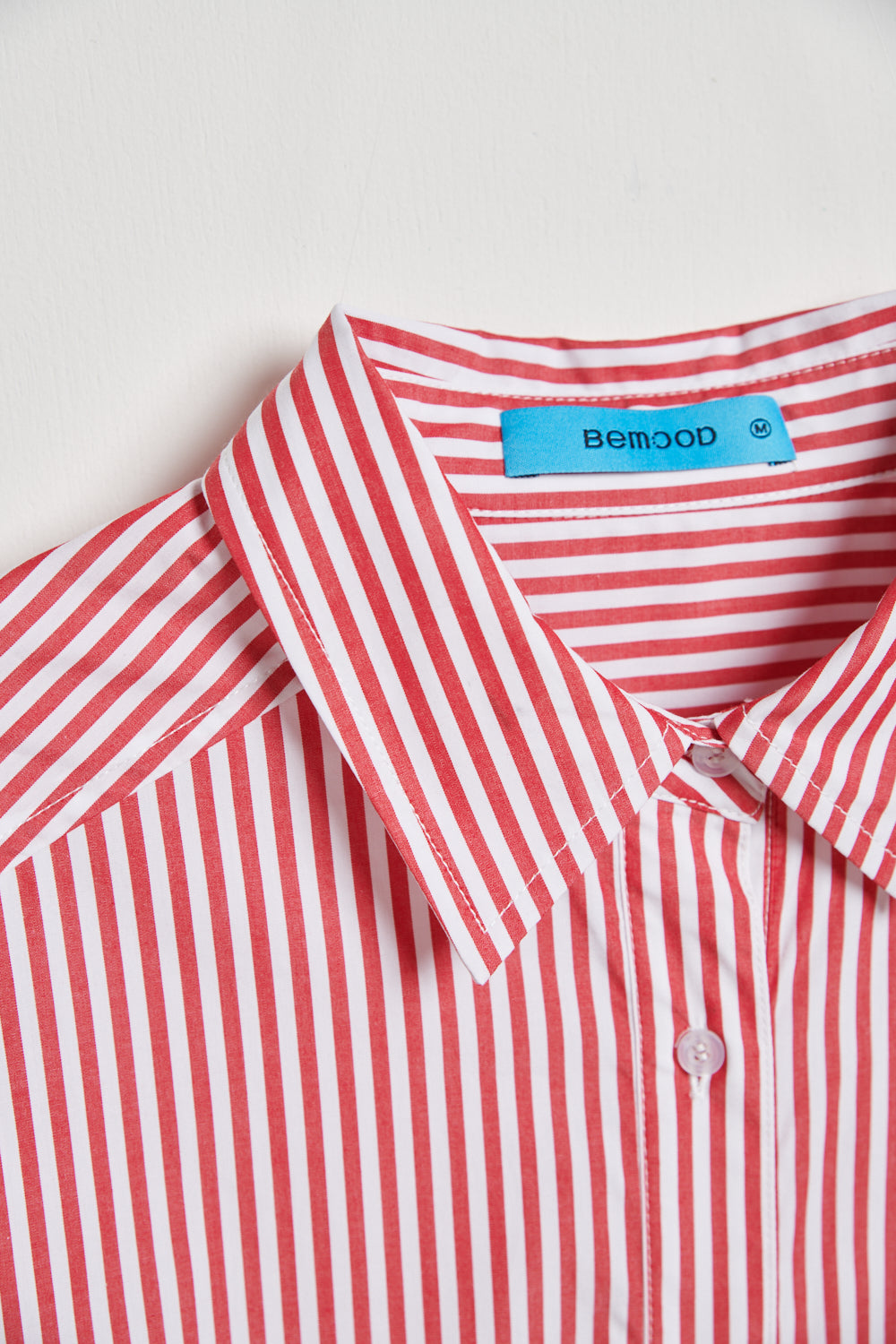 條紋配色造型袖寬長版襯衫-紅