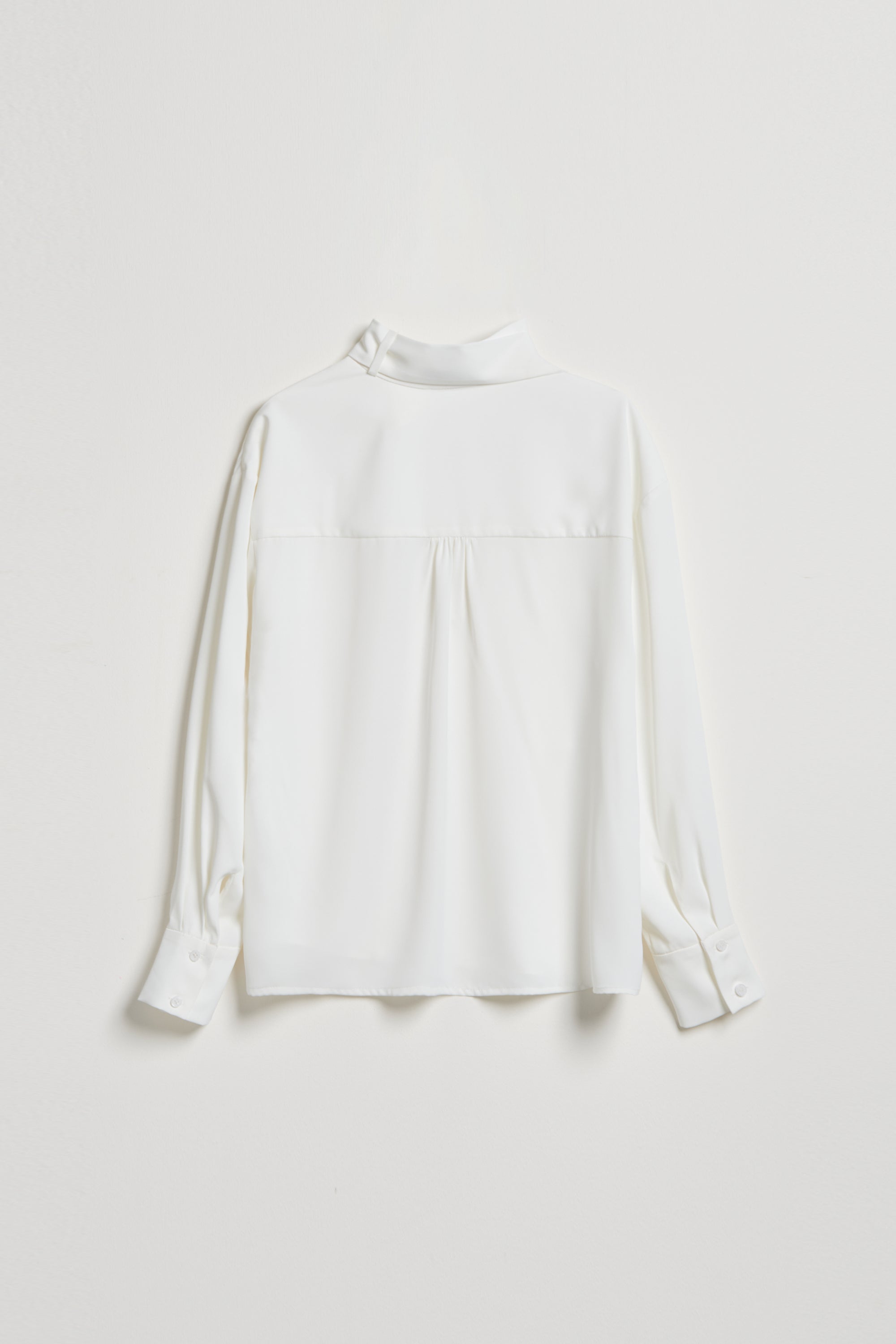 小立領繩結開襟上衣-白
