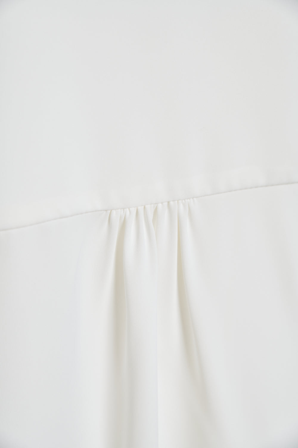 小立領繩結開襟上衣-白