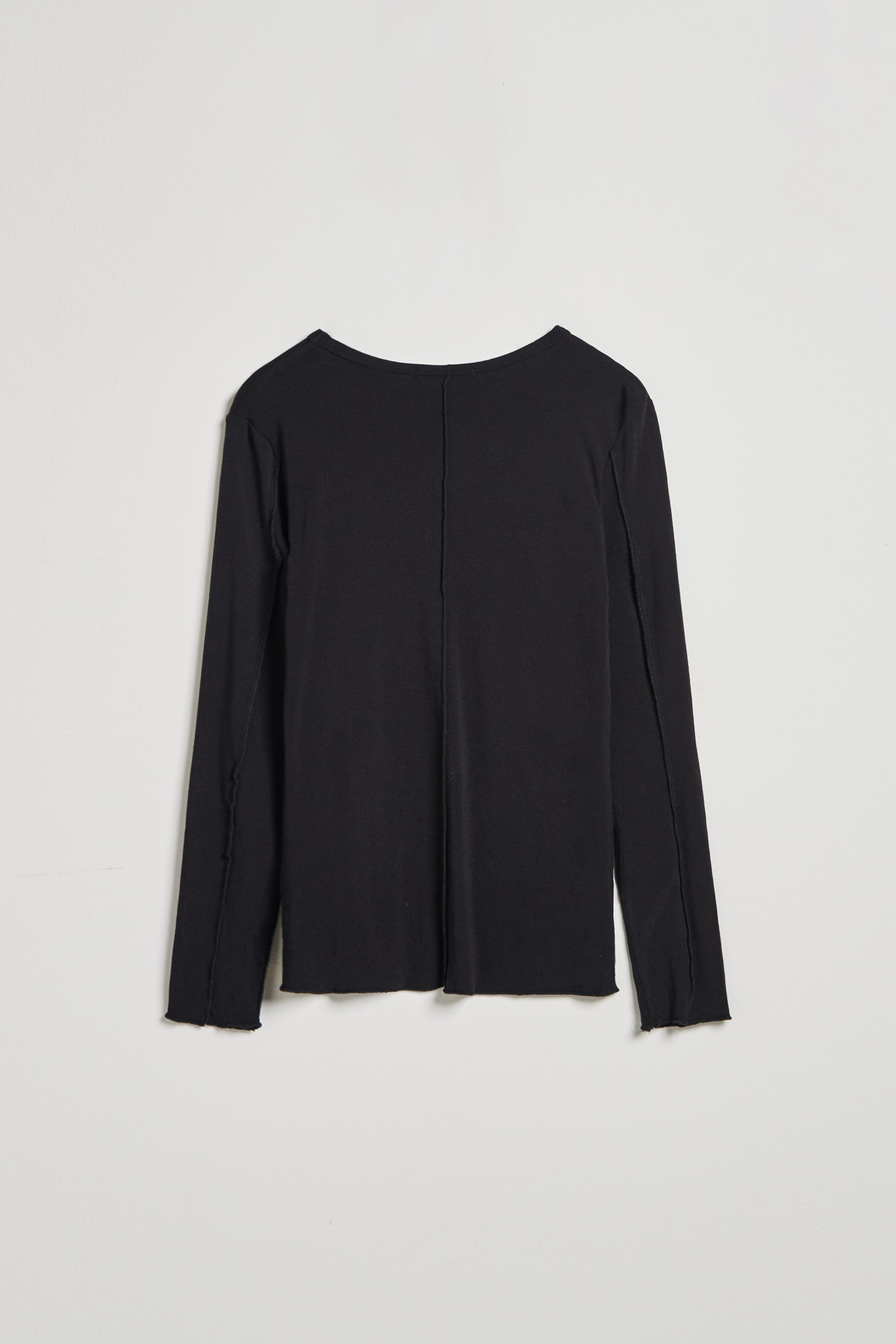 裝飾縫線圓領彈性好搭TEE上衣-黑