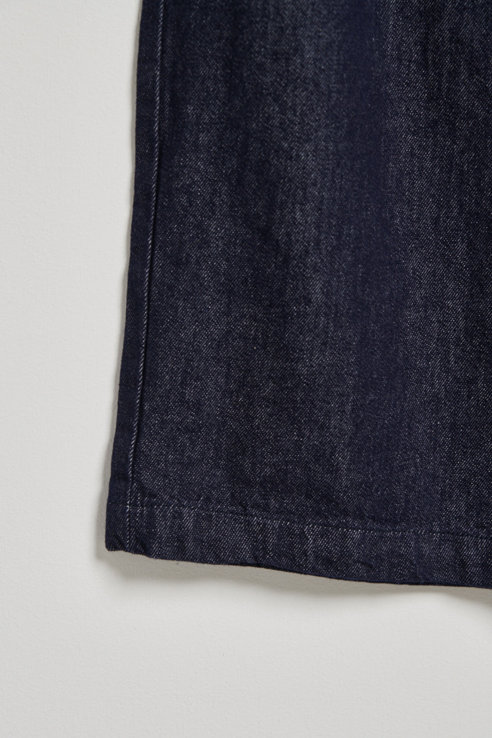 水洗花紗後鬆緊丹寧直筒褲-藍色