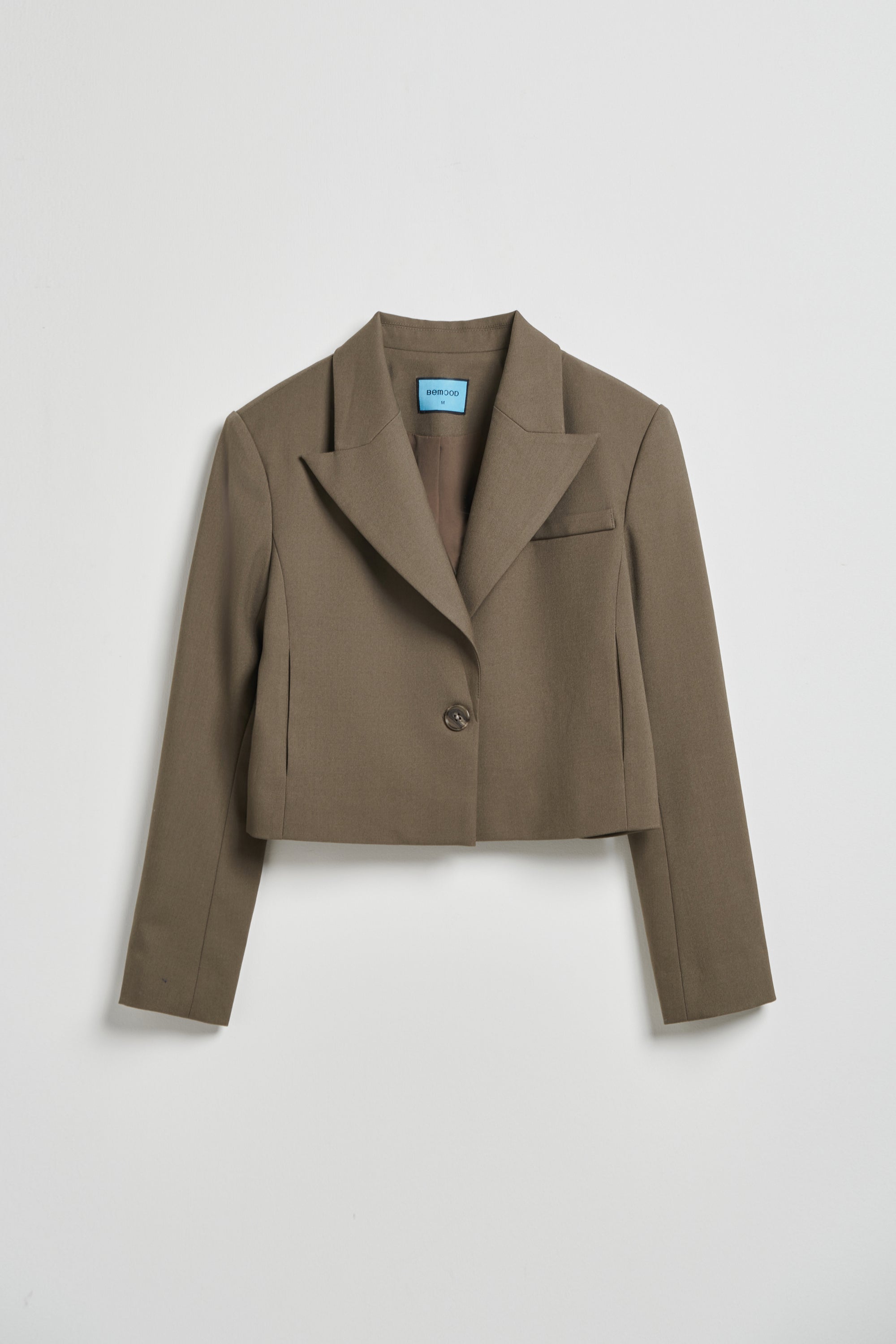 墊肩短版不易皺西裝外套-墨綠