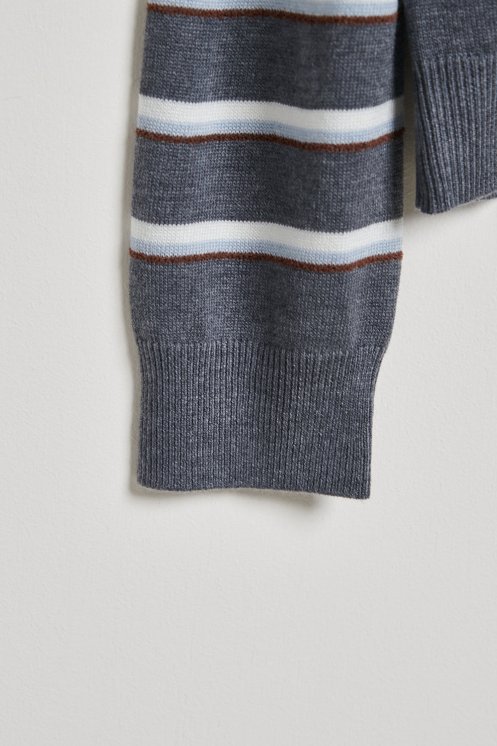 寬條紋針織開襟外套-灰