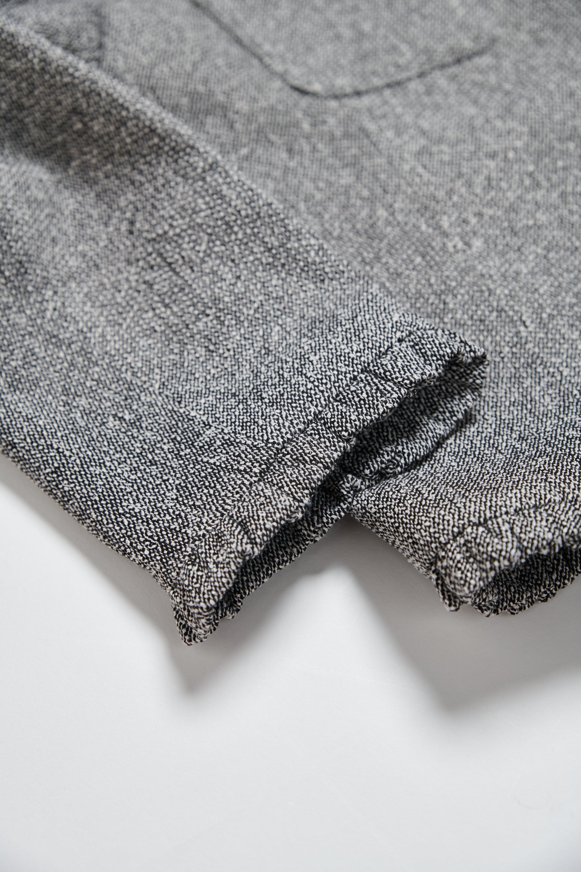 荷葉領花呢外套-黑