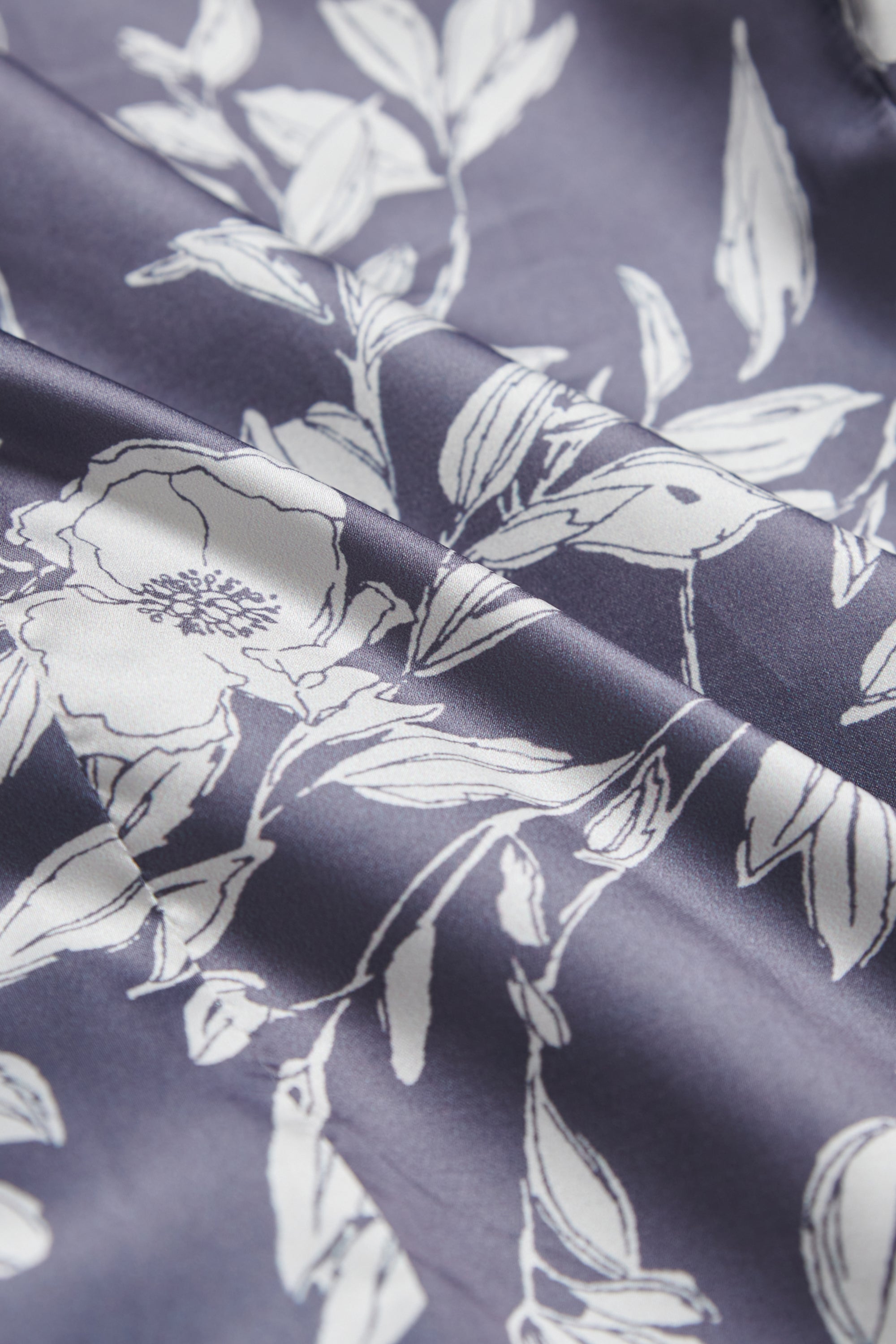 不收邊羊毛混紡寬鬆落肩西裝外套-黑