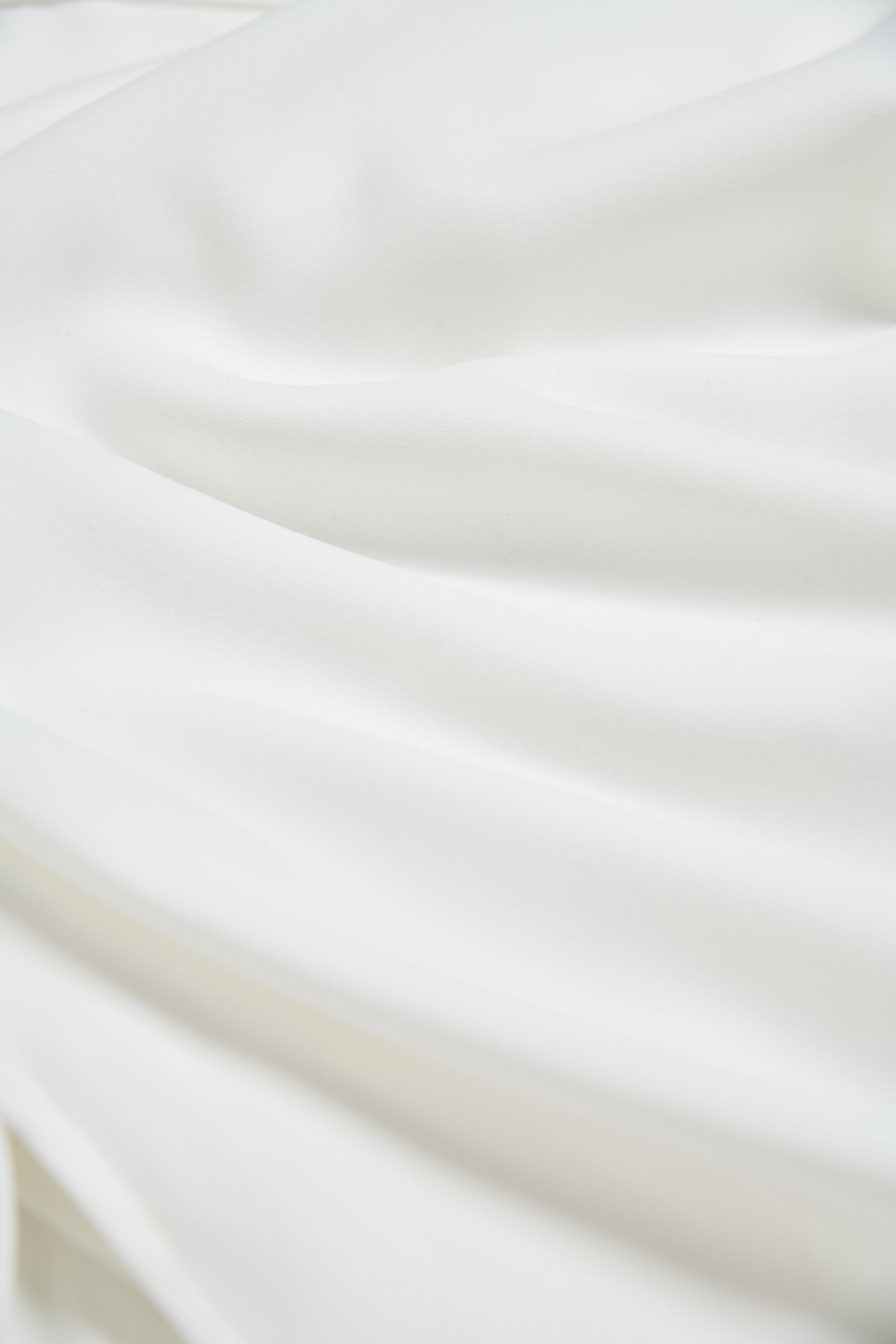 不易皺開岔打褶長裙-白