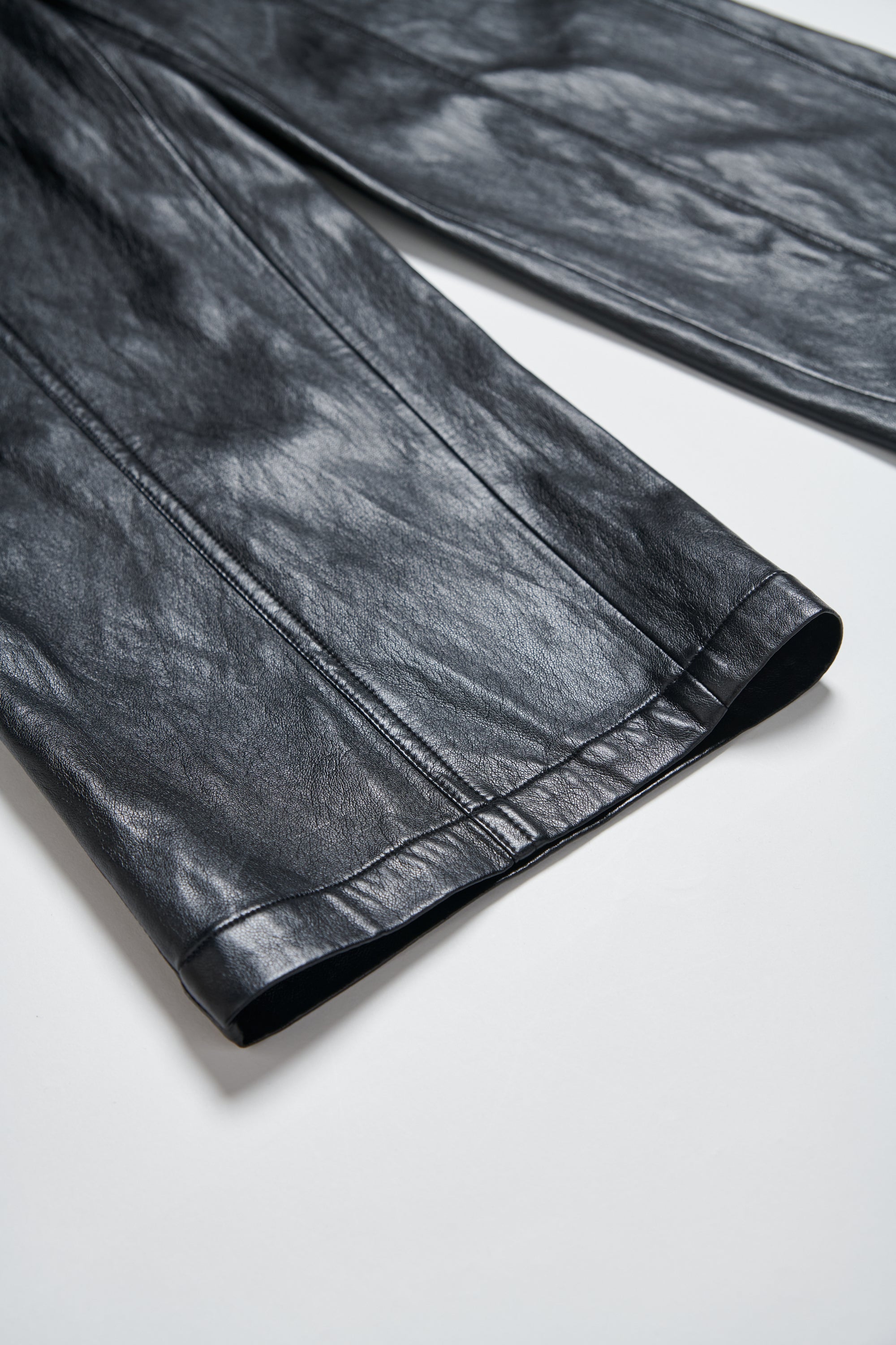 造型車線皮革長褲-黑