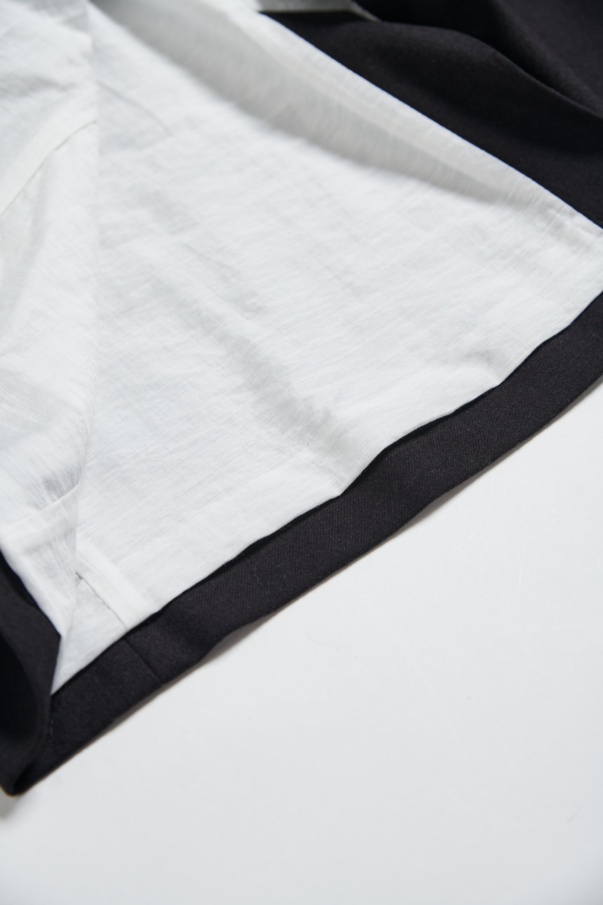 不收邊羊毛混紡長版西裝背心外套-黑