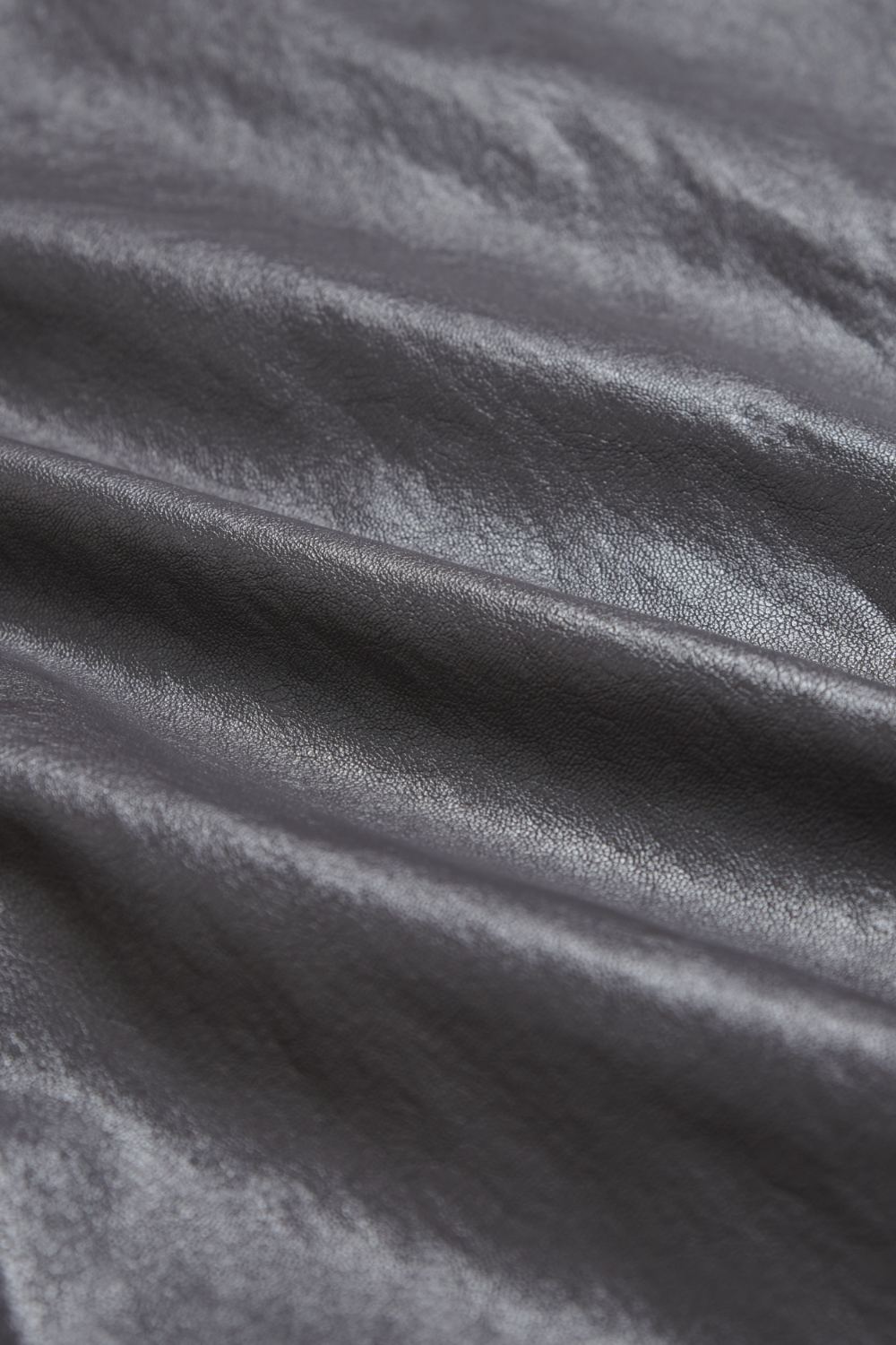 下襬抽繩立領皮革外套-灰