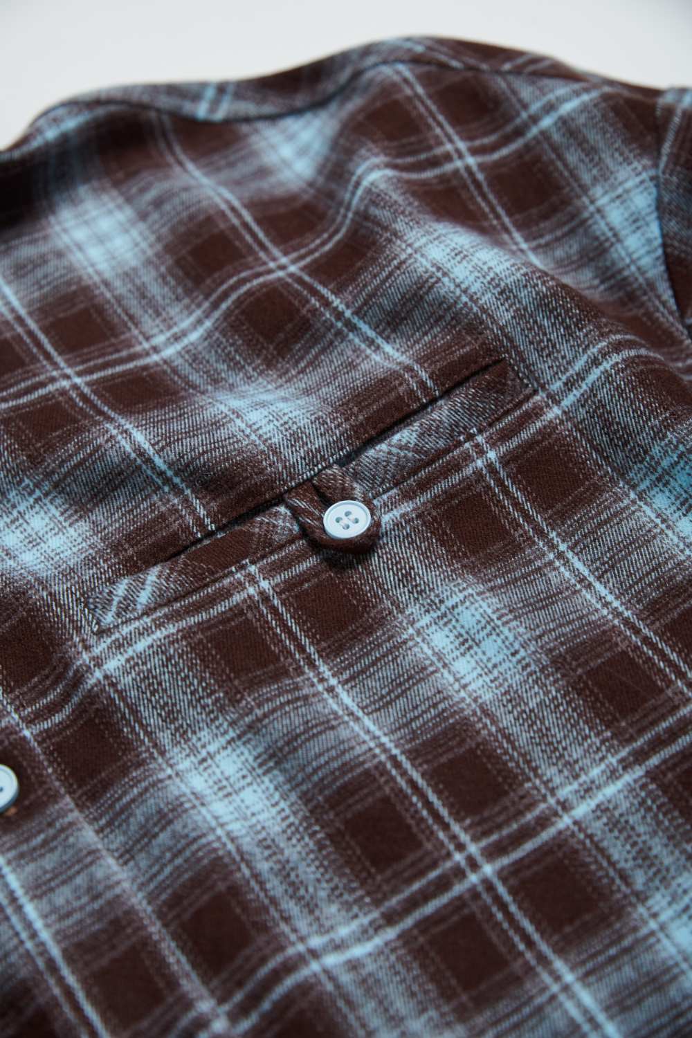 寬長版格紋襯衫(附造型三角巾)-咖