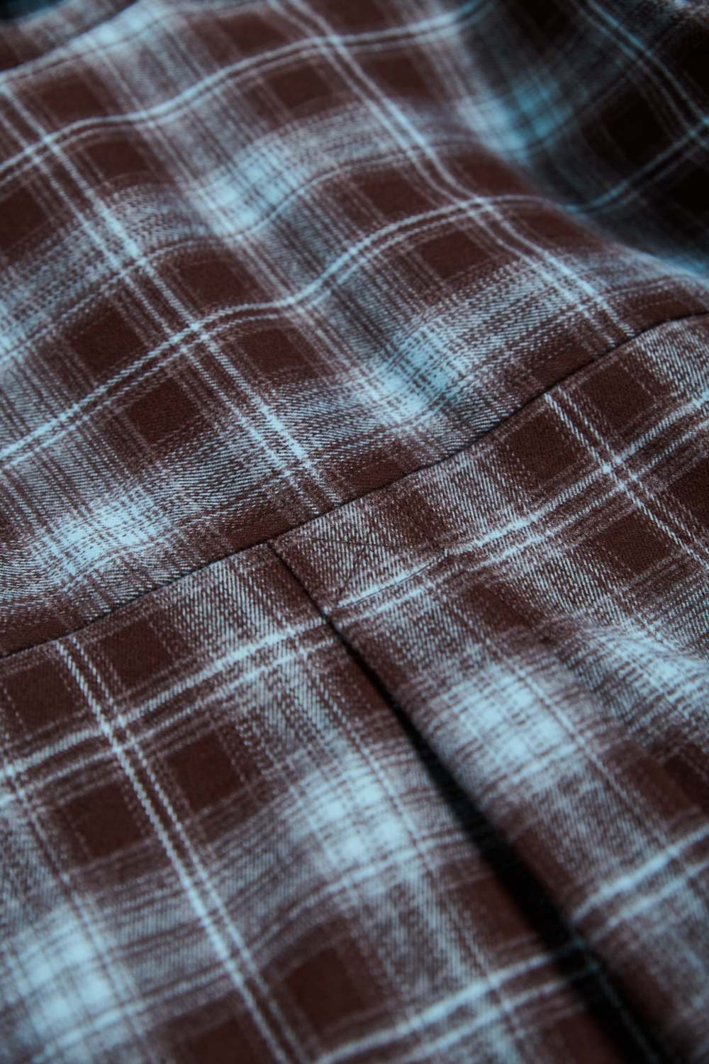 寬長版格紋襯衫(附造型三角巾)-咖