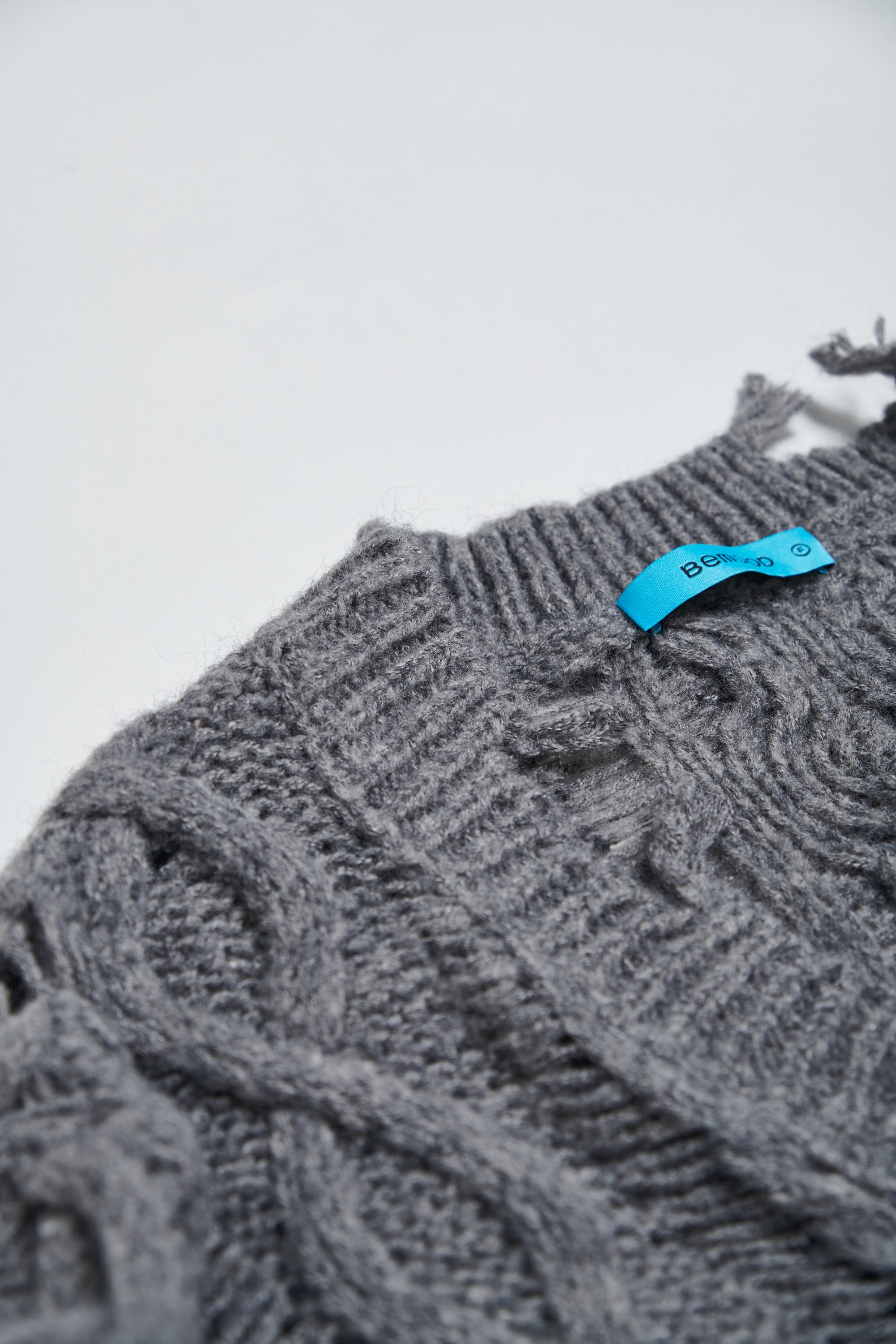 羊毛混紡破損感麻花針織毛衣長外套-灰