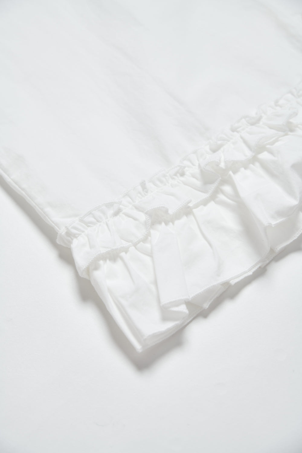 雙層荷葉造型長版襯衫-白