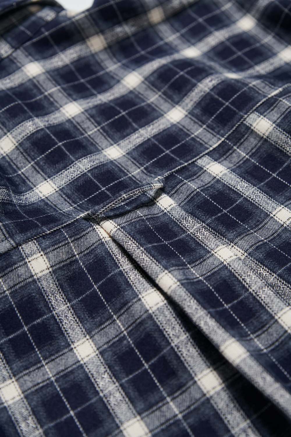 UNISEX男女共版寬鬆格紋襯衫-藍白格