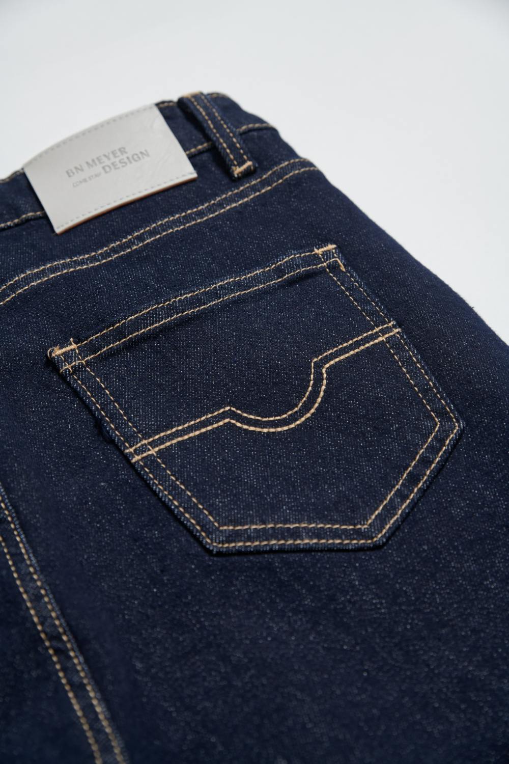 格紋反折修身小喇叭丹寧長褲-藍色