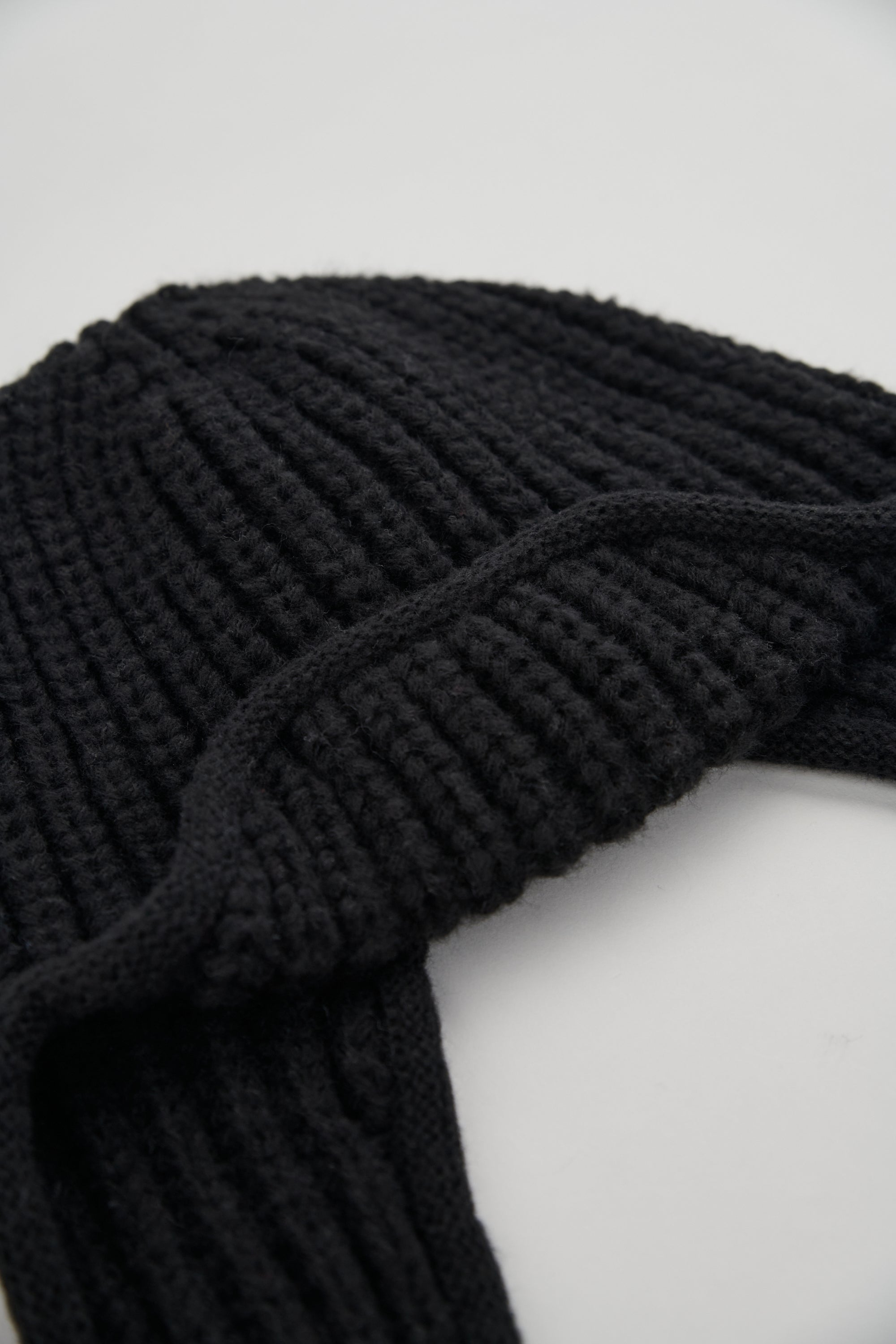 針織飛行造型帽-黑