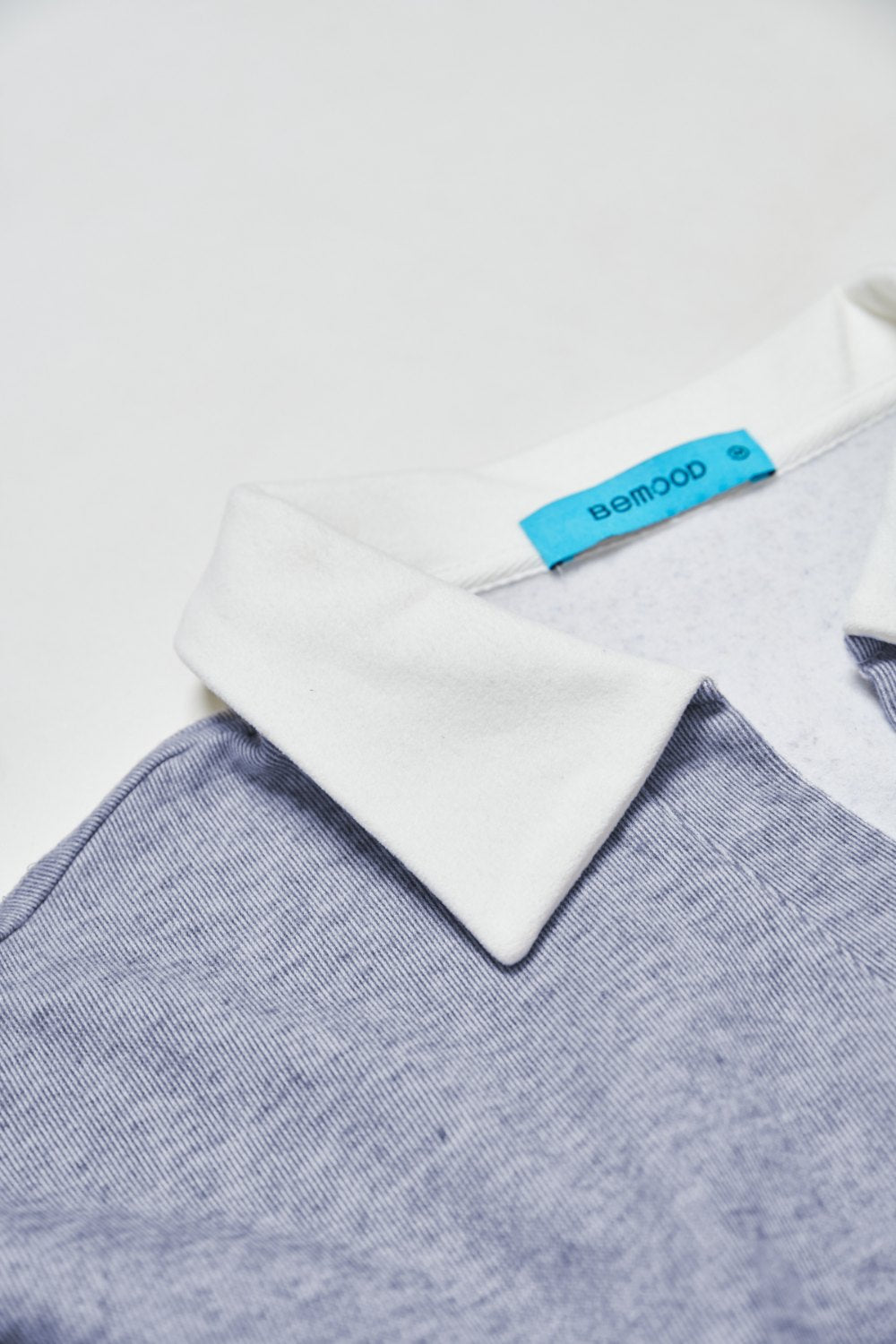 刺繡翻領絨感上衣-藍色